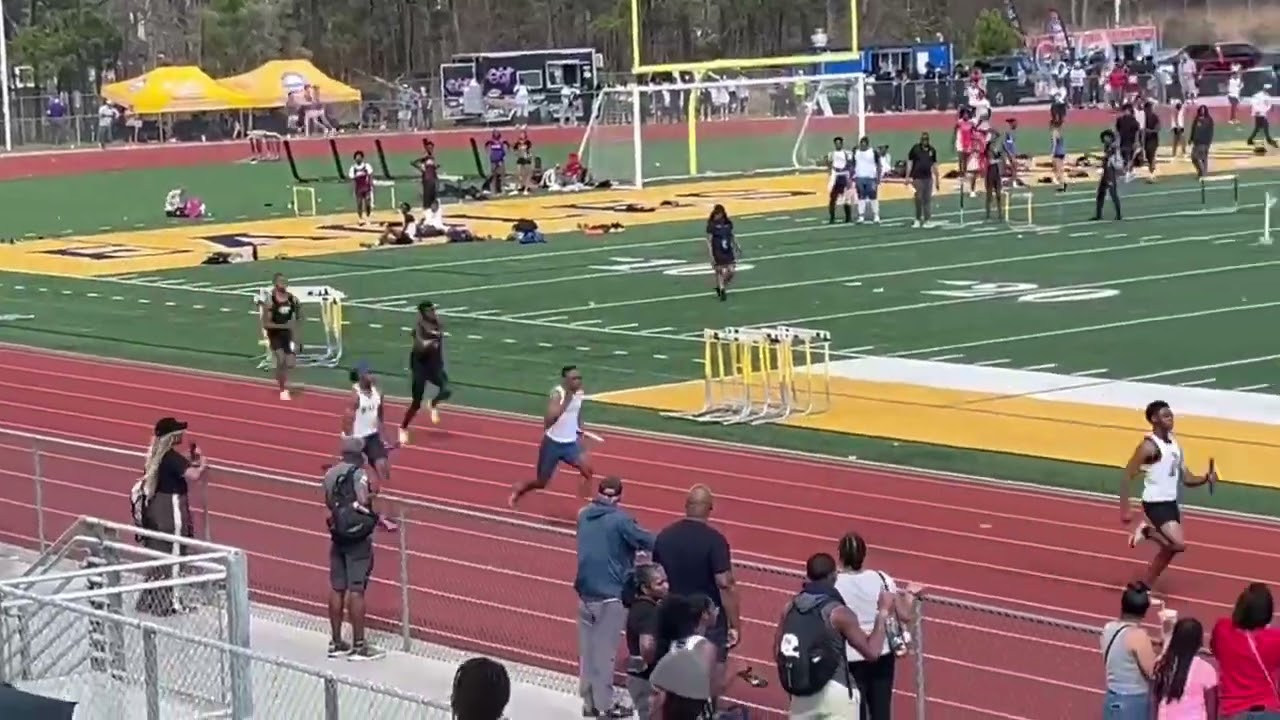 ELCA 4x100m relay finish 03/07/2026