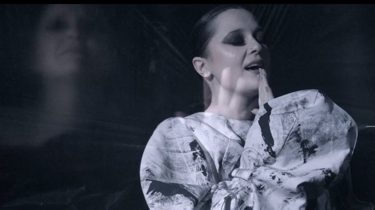 anna irda &ndash; 120dB (szepto-rap) &ndash; OFFICIAL VIDEO