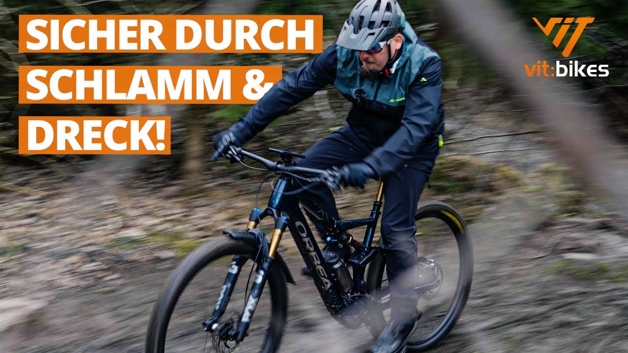 Beachte diese Punkte beim Fahrradfahren durch Matsch und Regen 🚵😮
