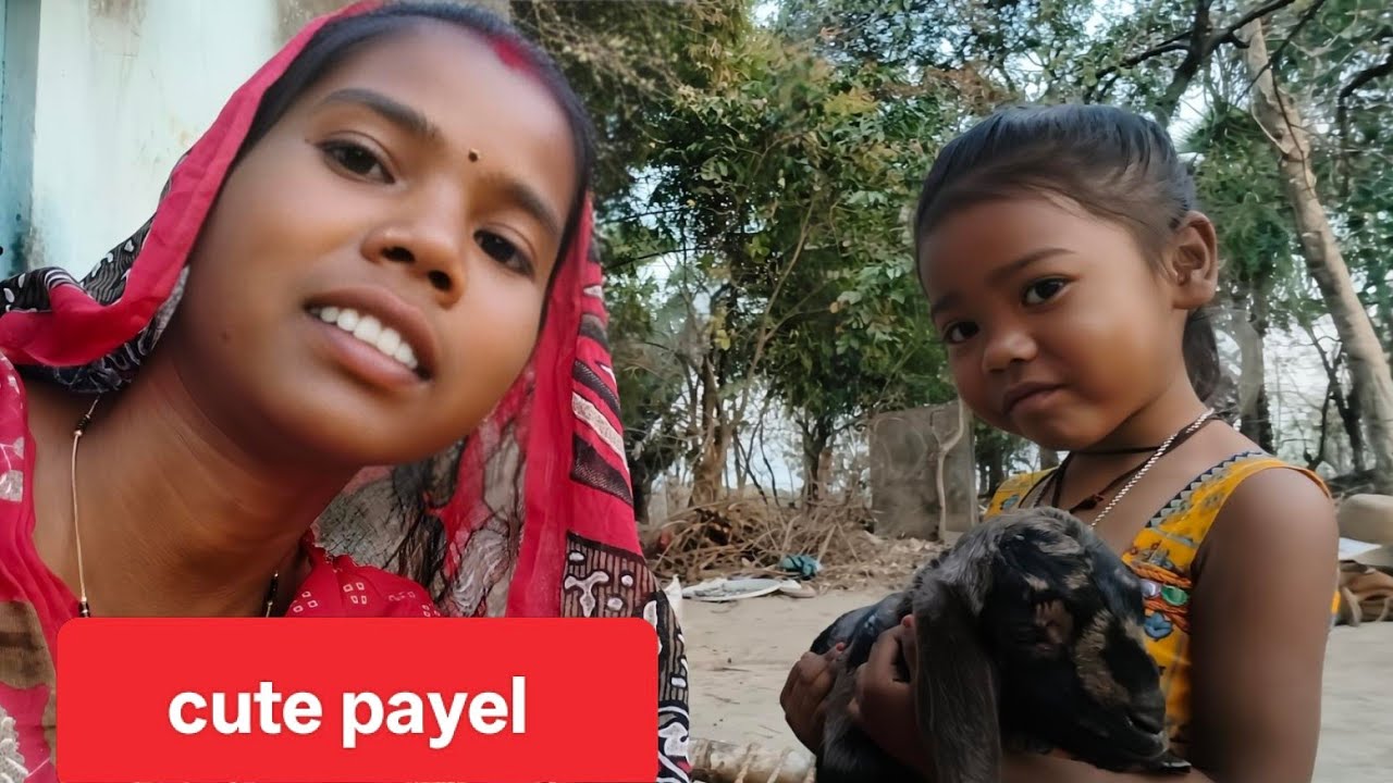 Payel singh is live