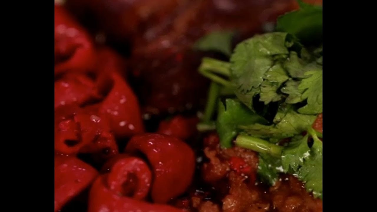 Cooking pork intestine noodles| CCTV English
