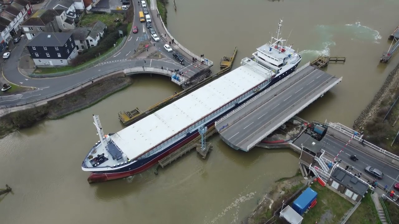Spectacular Drone Captures Newhaven Swing Bridge in Action