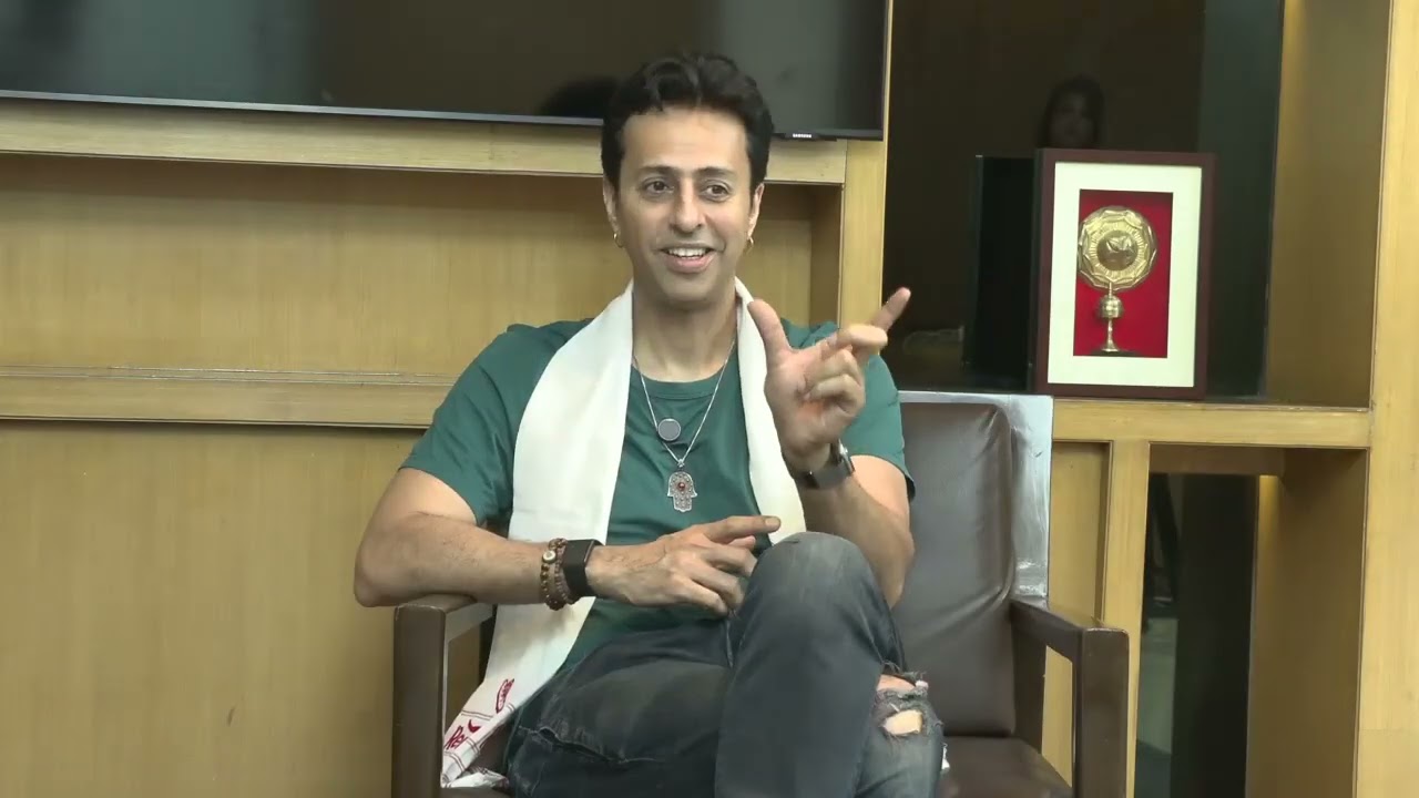 প্ৰিয় বন্ধু জুবিন গাৰ্গক সুঁৱৰি আৱেগিক ছেলিম মাৰ্চেণ্ট