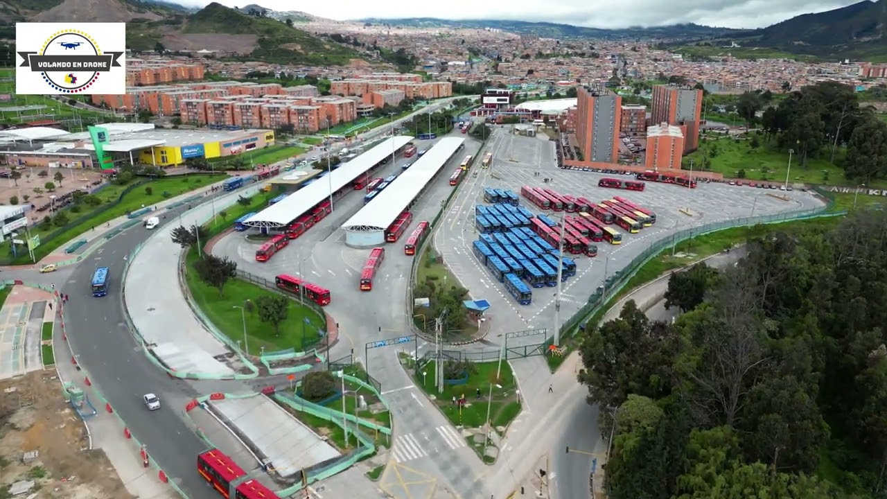 VOLANDO EN DRONE 4K - PORTAL USME TRANSMILENIO