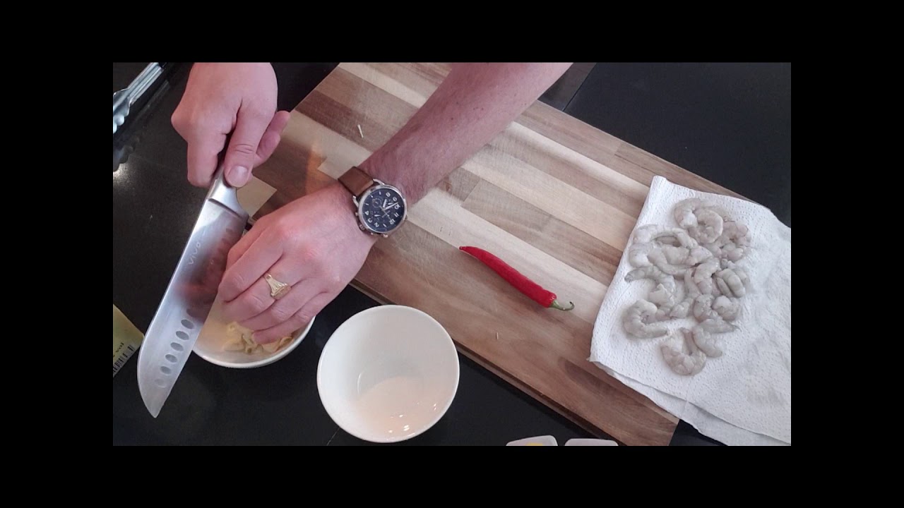 Snelle Maaltijd met MIKE - Gambas al Ajillo Salade