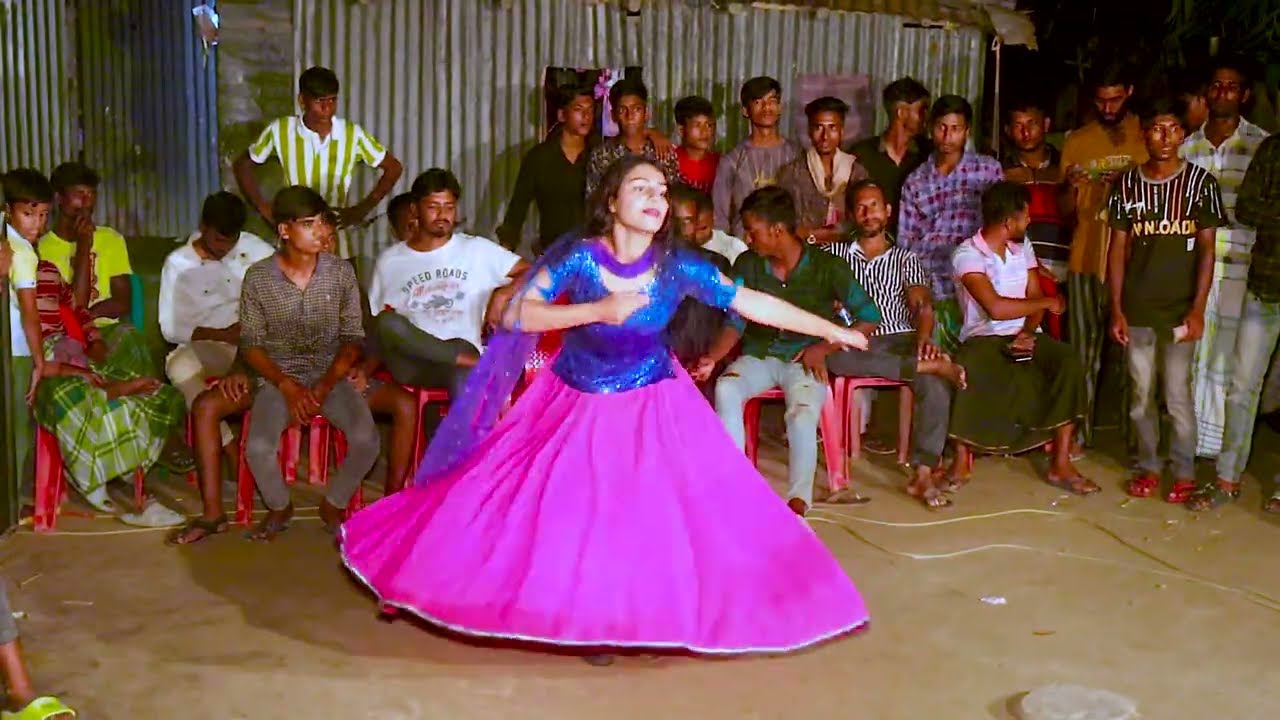 অপোরুপে ডানা কাটা পরি | Pori Moni Itemsong | Bangla Wedding Dance Performance | Mahi New Covar Dance
