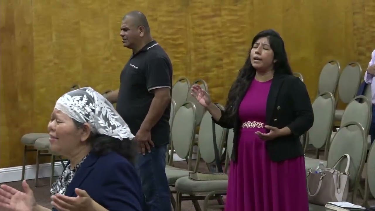 MINISTERIO DE ALABANZA  LUZ ETERNA