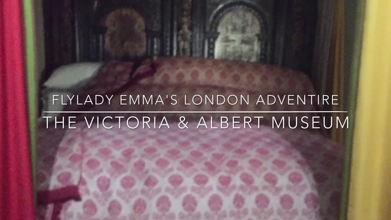 Flylady Premium - Emma's London Adventure      The Victoria  & Albert Museum