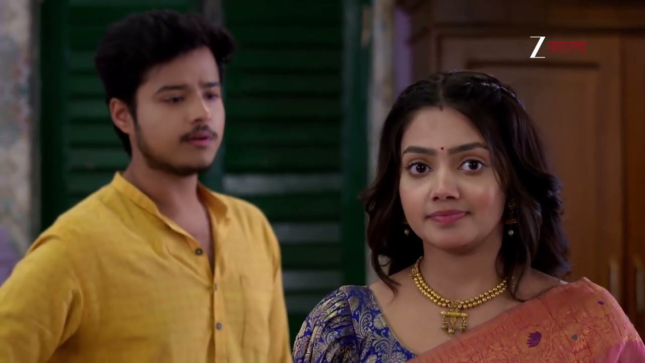 Phulki | গোপনে কার গায়ে পা দিচ্ছে ঈশিতা ?