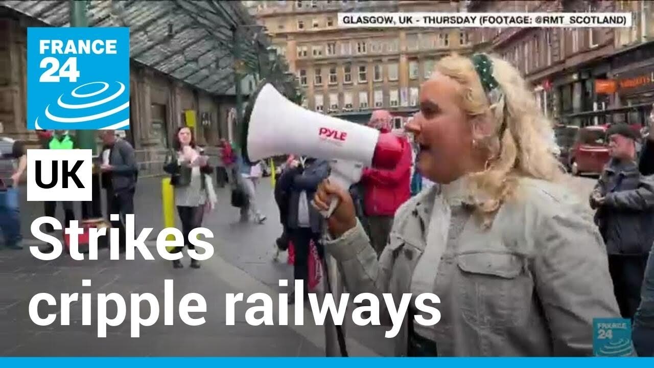 Strikes cripple UK's railways, unions warn of more to come &bull; FRANCE 24 English