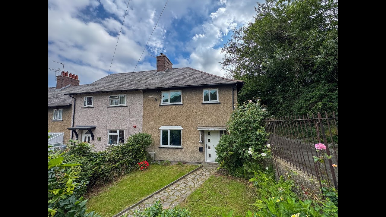 GILFACH ROAD, PENMAENMAWR