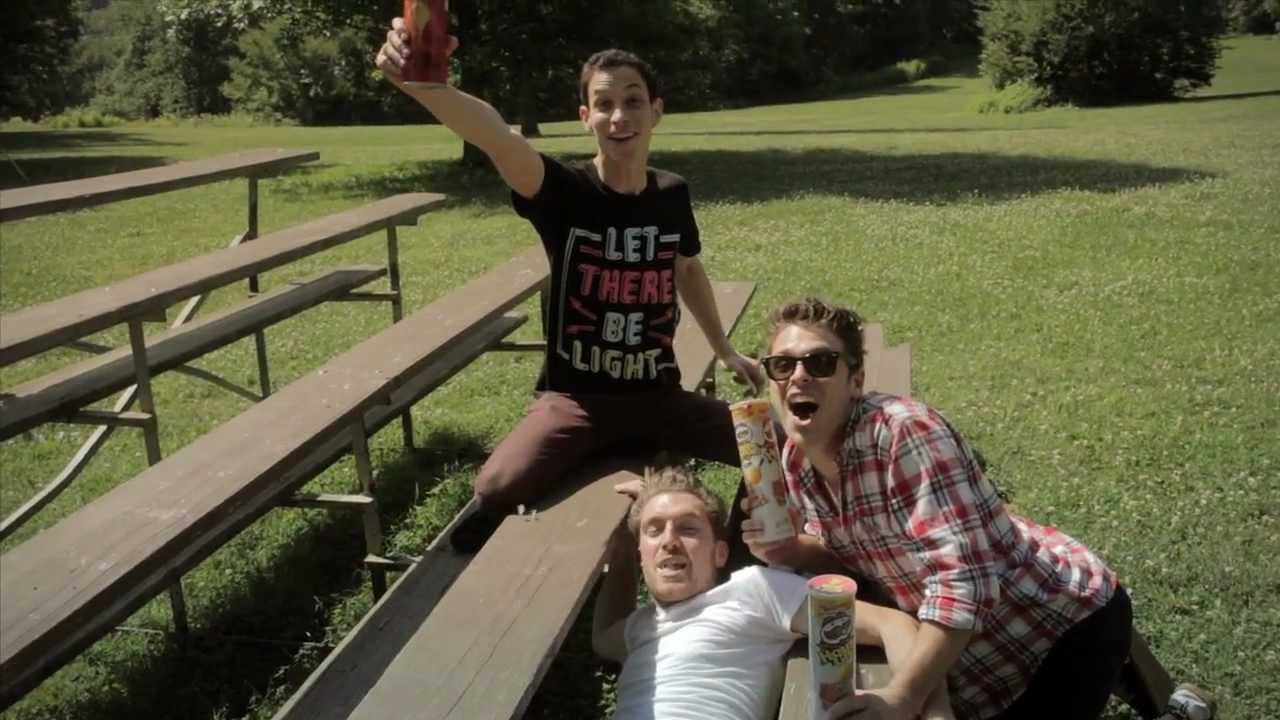 House Ghost - Theme From House Ghost (Pringles Commercial)