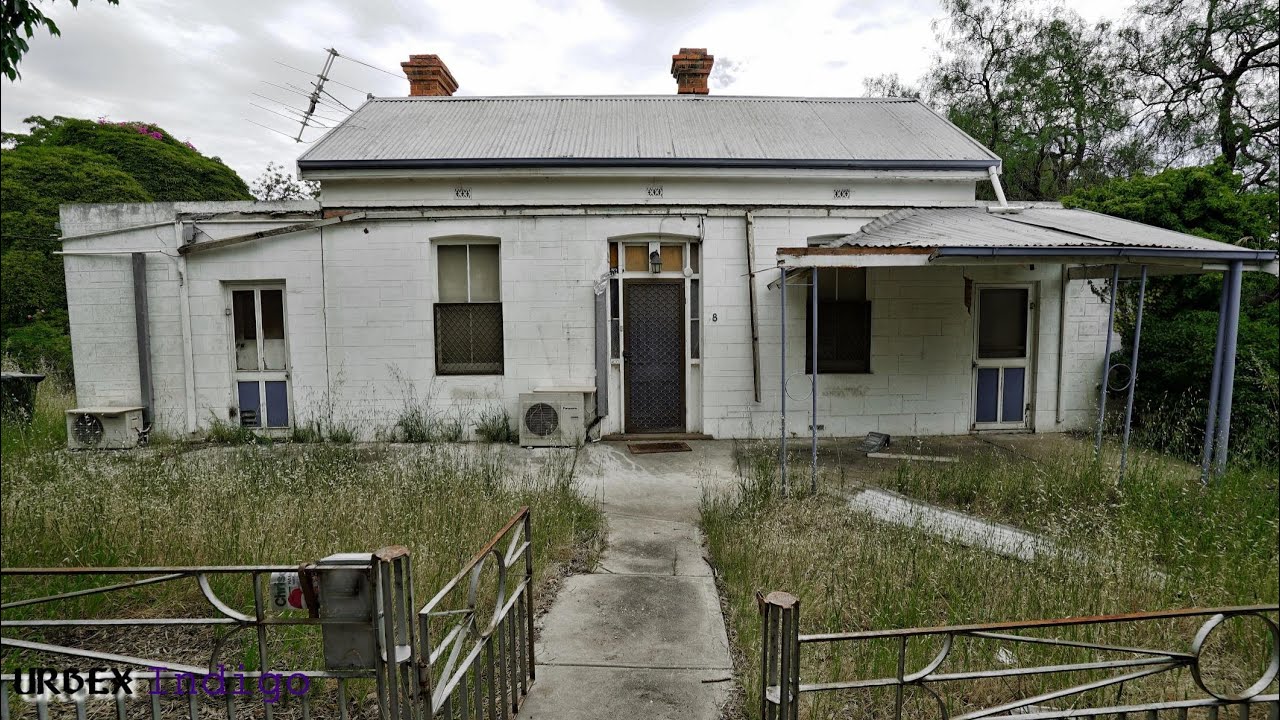 Abandoned- 1880 two story Cottage/deserted after an attempt to revamp her/power still on