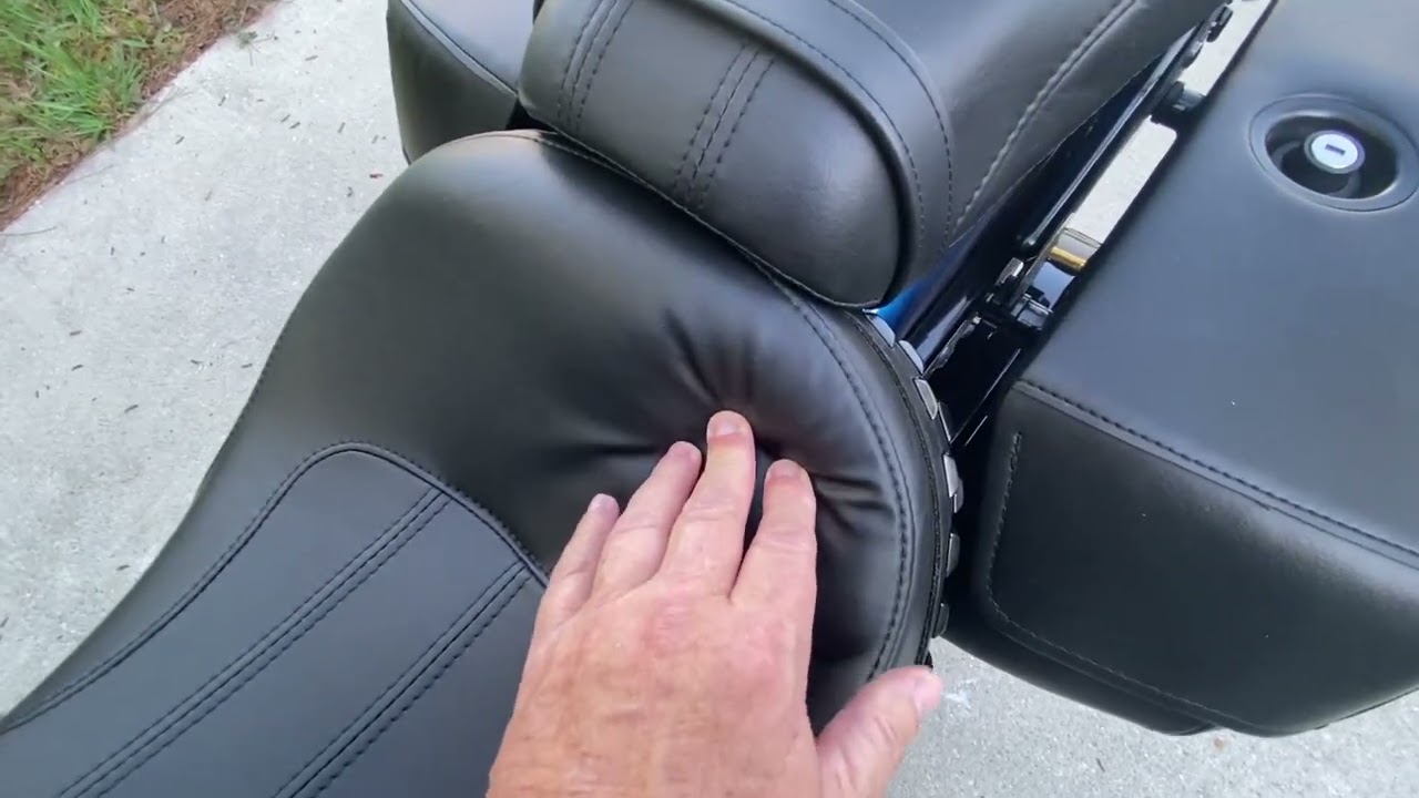 LIVING W/ YOUR HERITAGE CLASSIC SEAT PART1
