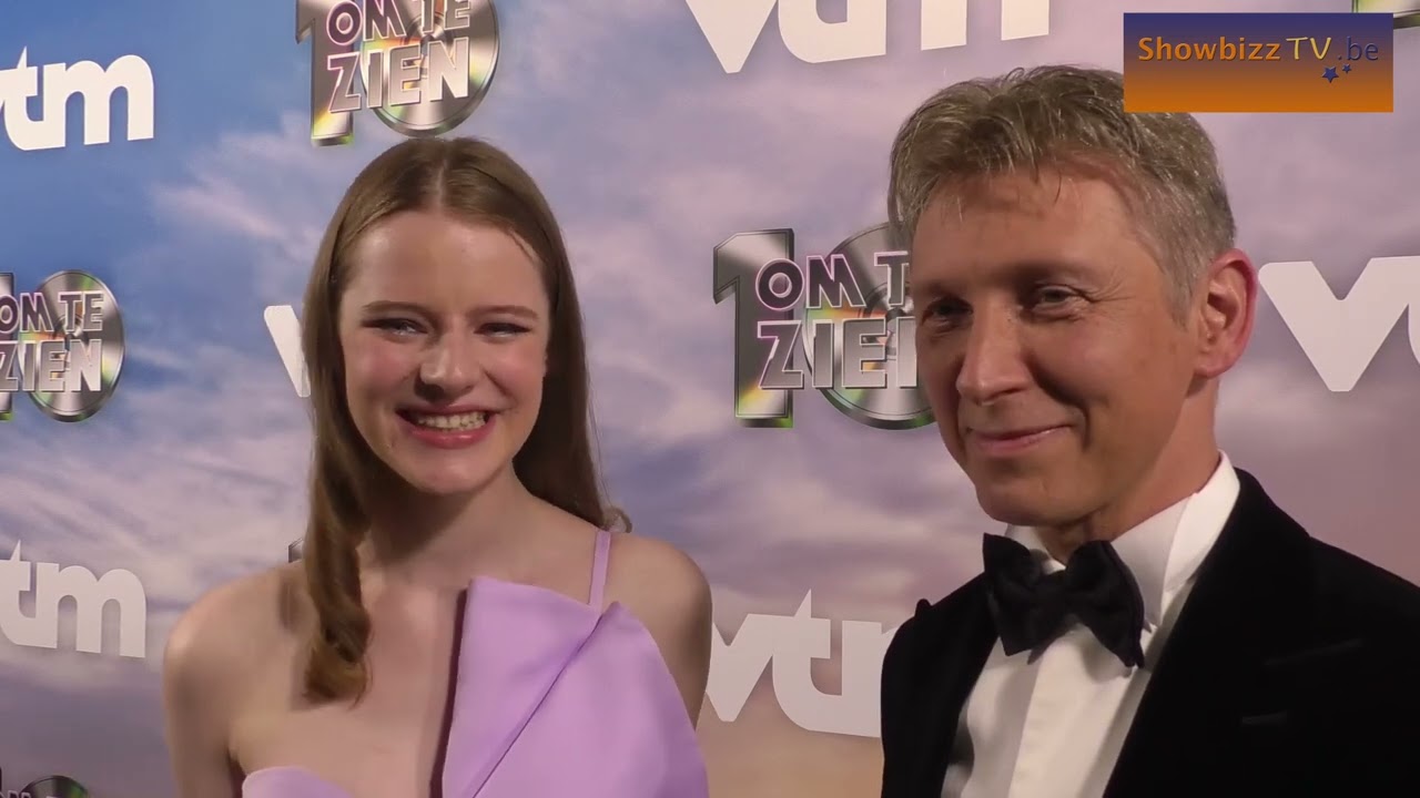 Eerst wint ze 'Sing Again', nu staat Marjolein Acke met Helmut Lotti op het podium