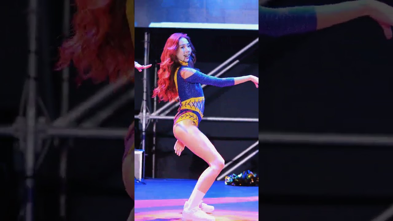 LuxyGirls 夏芝 片段 直拍 臺中 橙時跨年晚會 231231