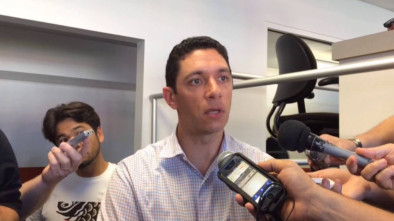 Jon Daniels calls Colby Lewis injury a 