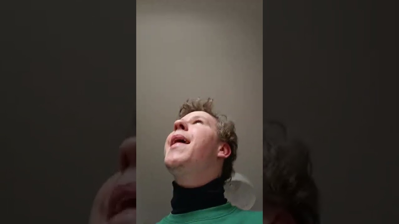 komische stimme