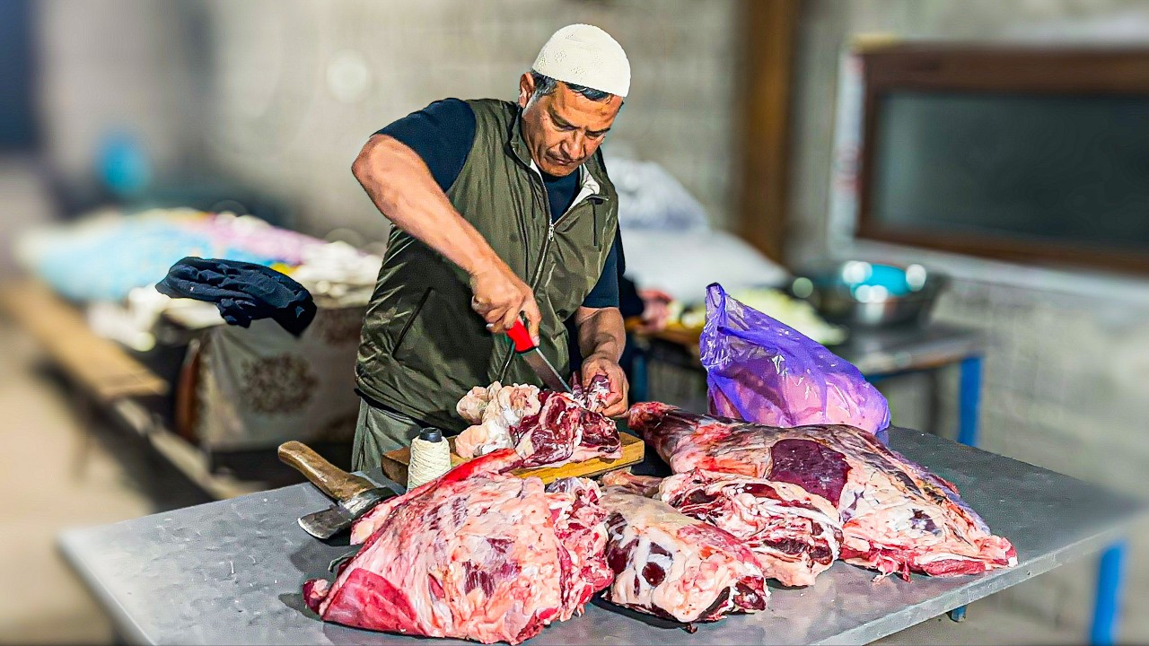 Необычная деревенская трапеза | Удивительная еда в Азии