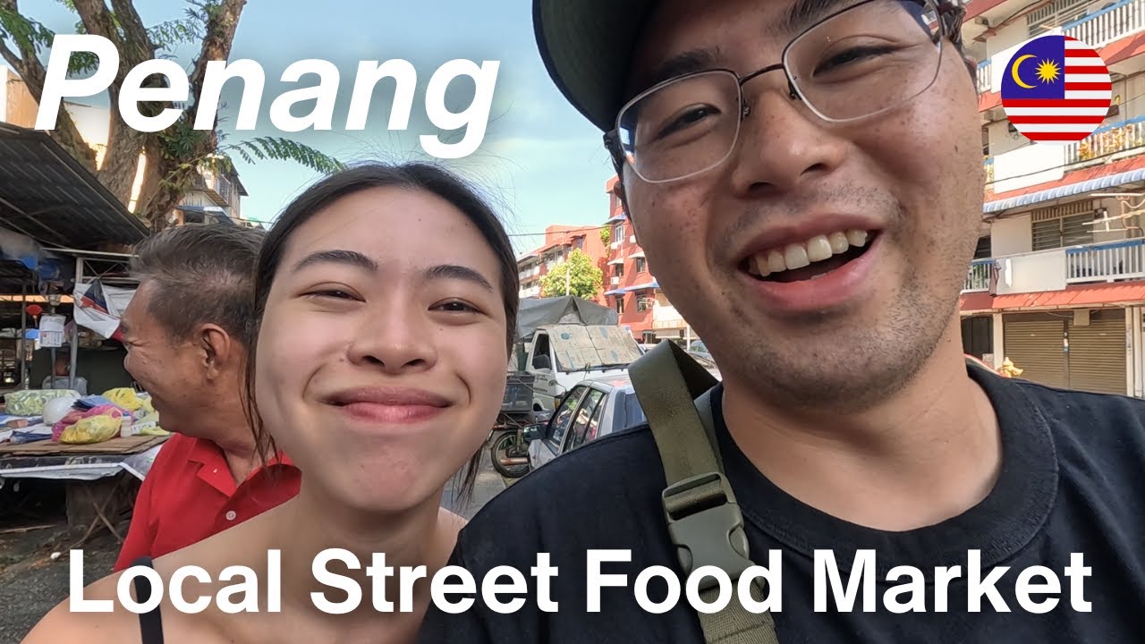 🇲🇾 Authentic Malaysian Street Food - Penang Free School Market [Malaysia Ep. 21]
