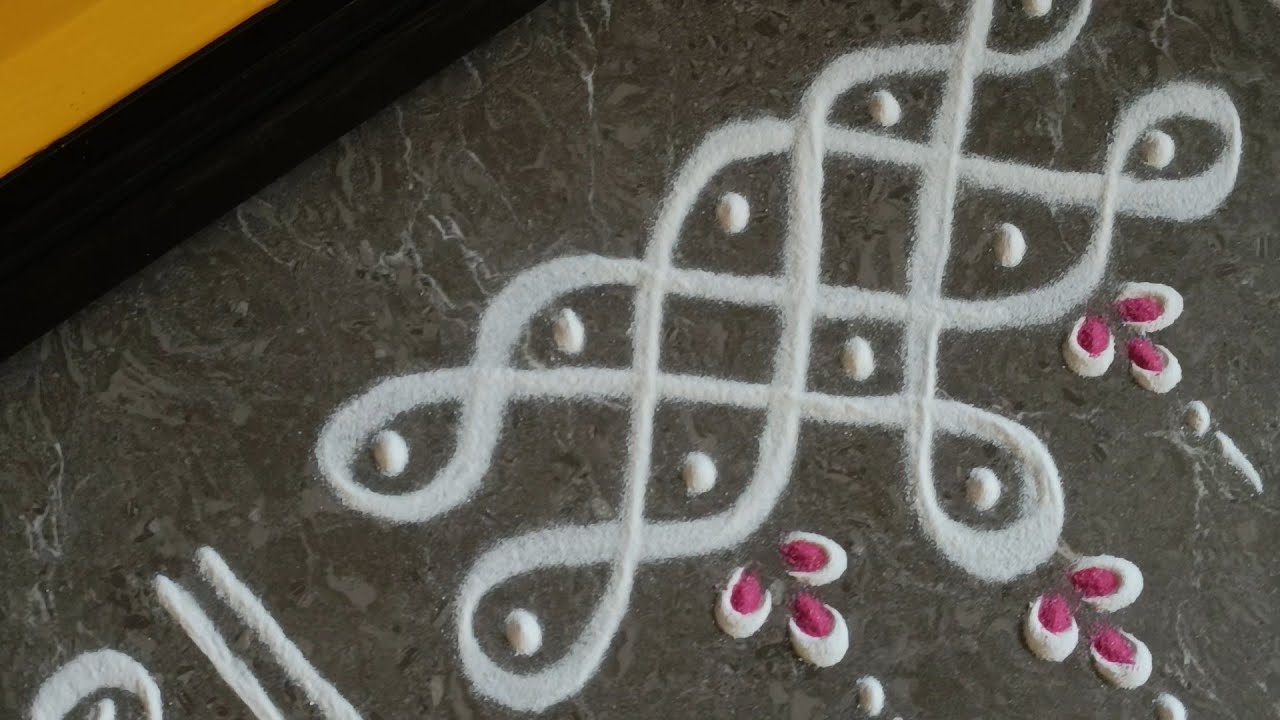Easy border rangoli designs | Friday rangoli | Border muggulu | Simple side designs | Door kolam