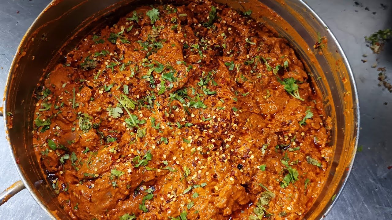 Rishu Tandoori Chef is live Chicken Angara Tikka #food #hotelchef #chickenangara #chickenrecipe 