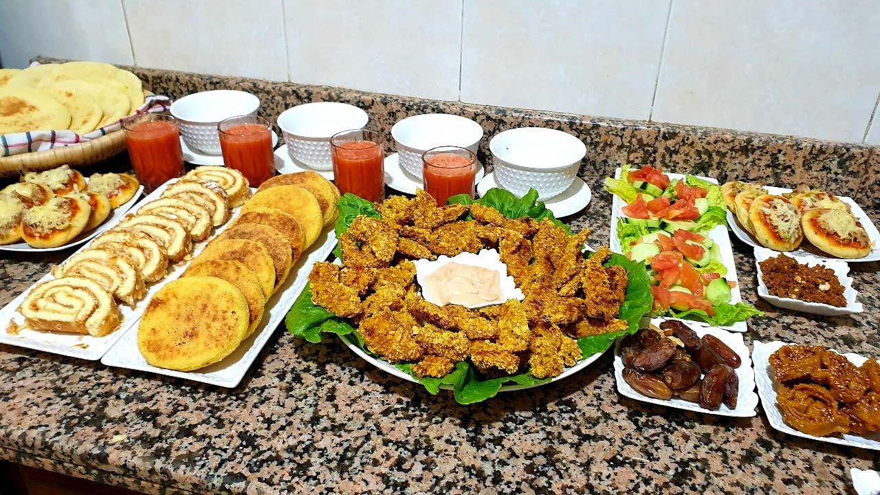 مائدة رمضانية🌙شهيوات متنوعة👍دجاج كريسبي في الفرن👍بطبوط ناجح👍حريشات 👍نوعي و بلا مجهود