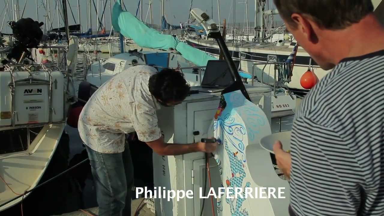 Hommage aux artistes peintres de la Contrebasse Voyageuse en Méditerranée
