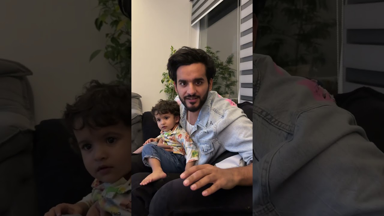 Fukra insaan playing with Asher