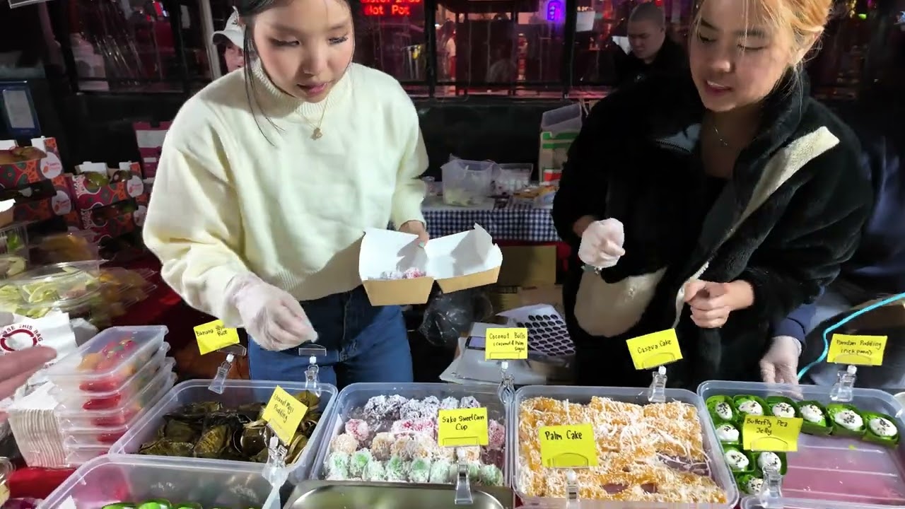 Sydney China town Friday night market