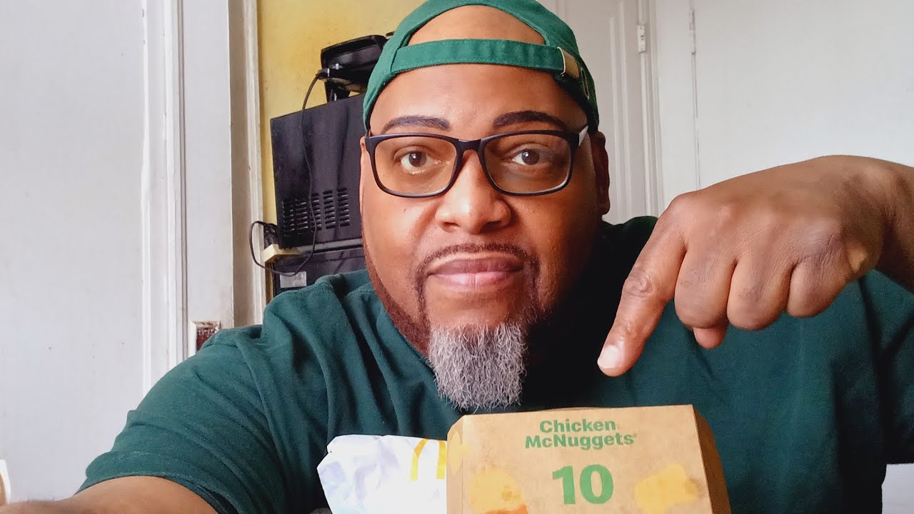 EATING ASMR (whisper) - MCDONALD'S - NUGGETS, SNACK WRAPS AND FRIES