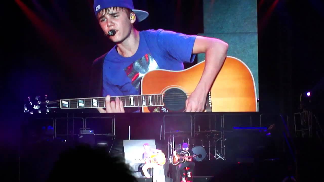 Justin Bieber concert in Malaysia 21.4.11- Never Let You Go (HD) full song