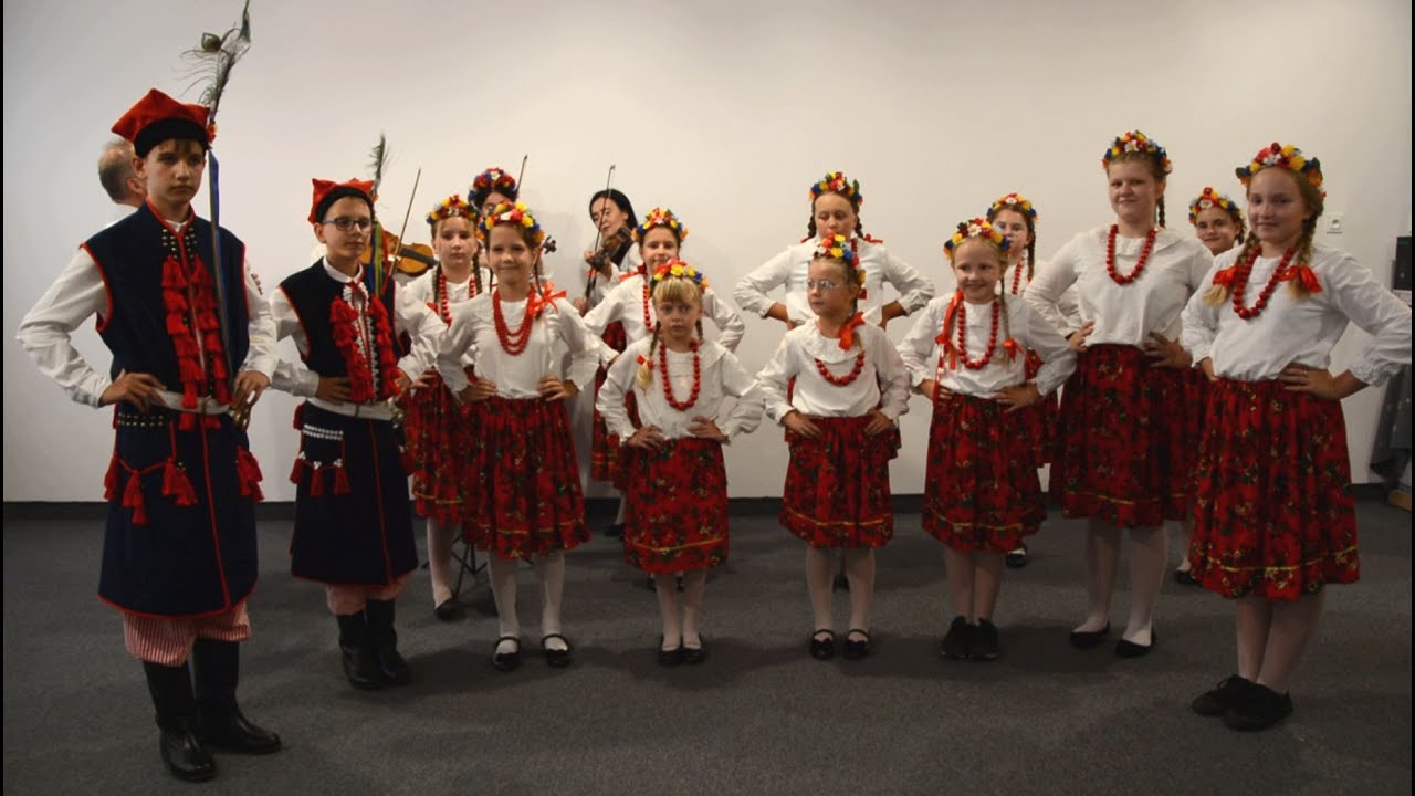 Dziecięco - Młodzieżowy Zespół Pieśni i Tańca 