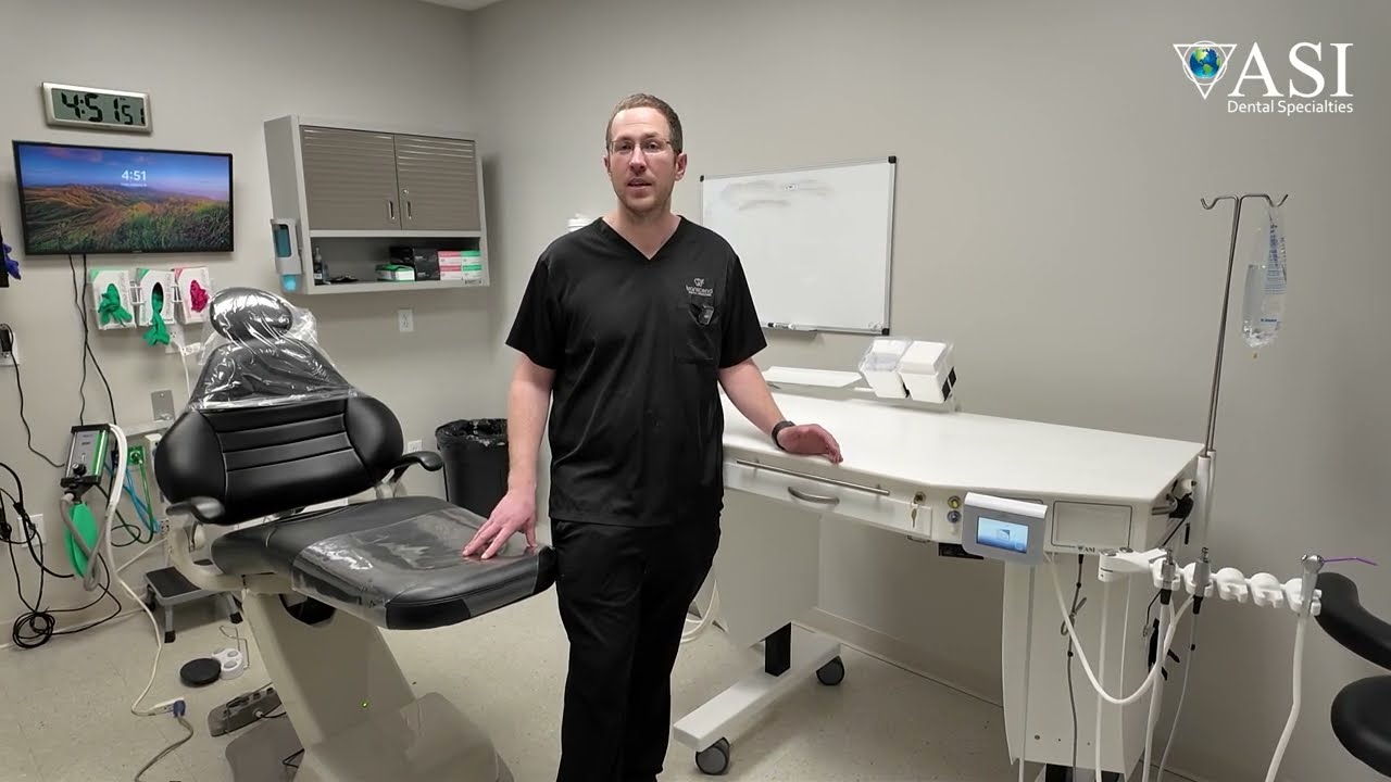 Dr Kellum at Transcend Dental using ASI’s Glider integrated dental surgical table