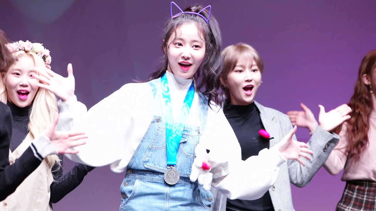180224 모모랜드 연우 영등포 팬사인회 (짠쿵쾅) [4K]