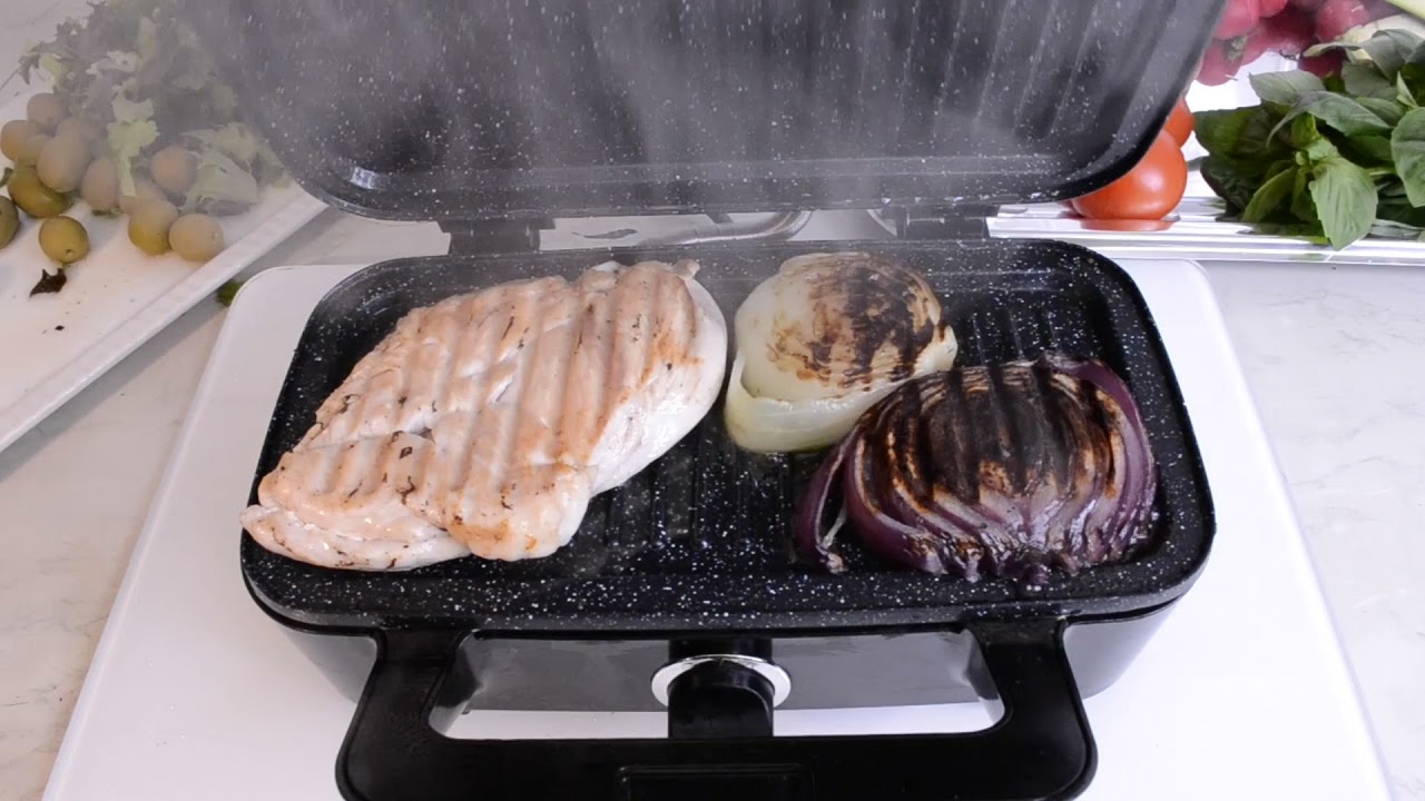 Caf&eacute; style meals at home with this versatile SMART 3-In-1 Grill/Sandwich/Waffle Maker