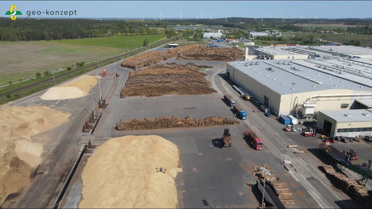 Holzplatz-Inventur per Drohne: Volumen von Poltern &  Haufwerken // DJI Mavic 3E // Swiss Krono 2023