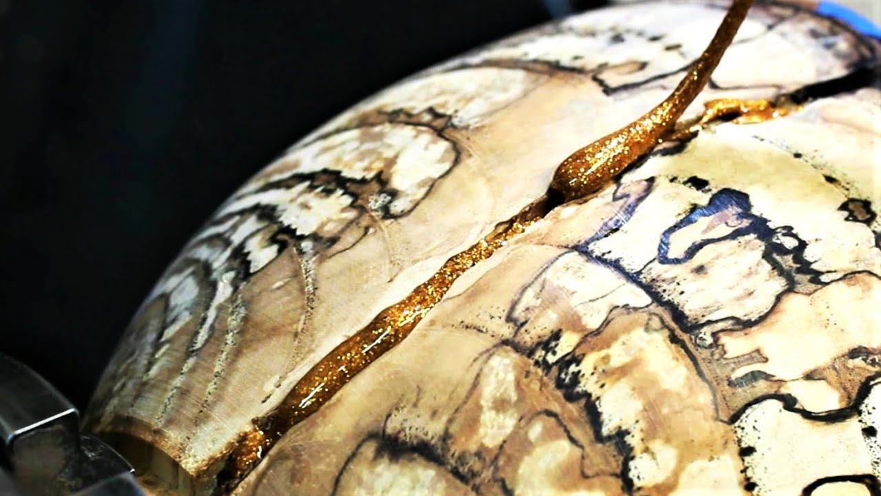 Woodturning - A Crack of Gold !!