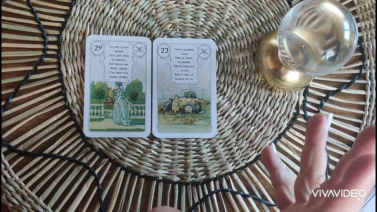 🌈 PETIT LENORMAND ASSOCIATIONS🌈 29. LA DAME