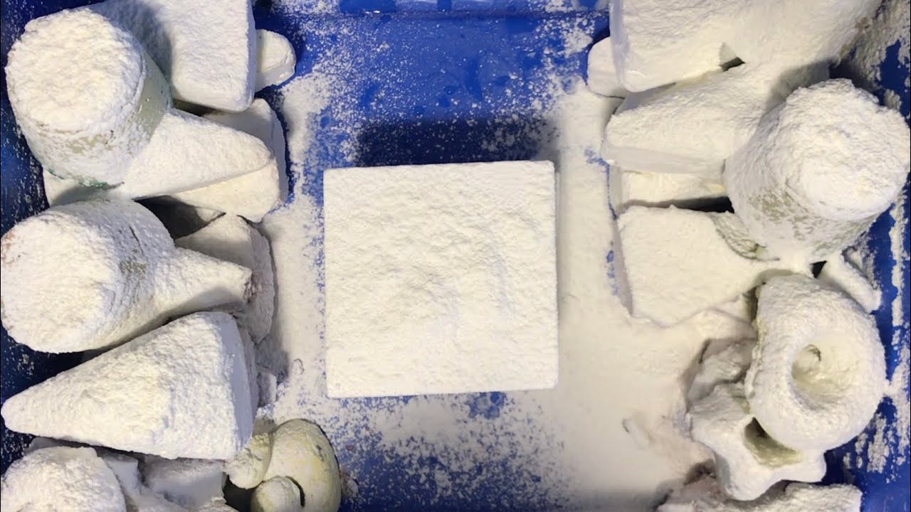 Fresh Blocks of Gym Chalk + Powdery Reforms + Cornstarch!!
