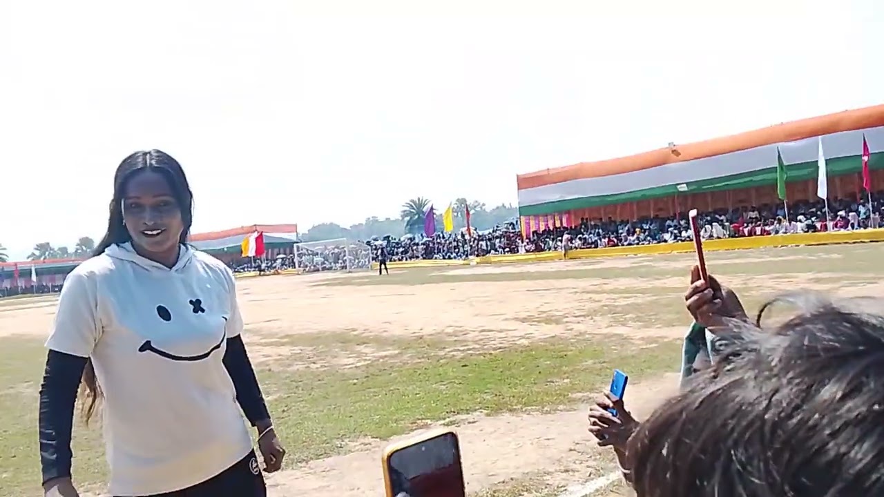 दिलबर दिलबर lldilbar dilbar recording dance llalubera football ground ❤️