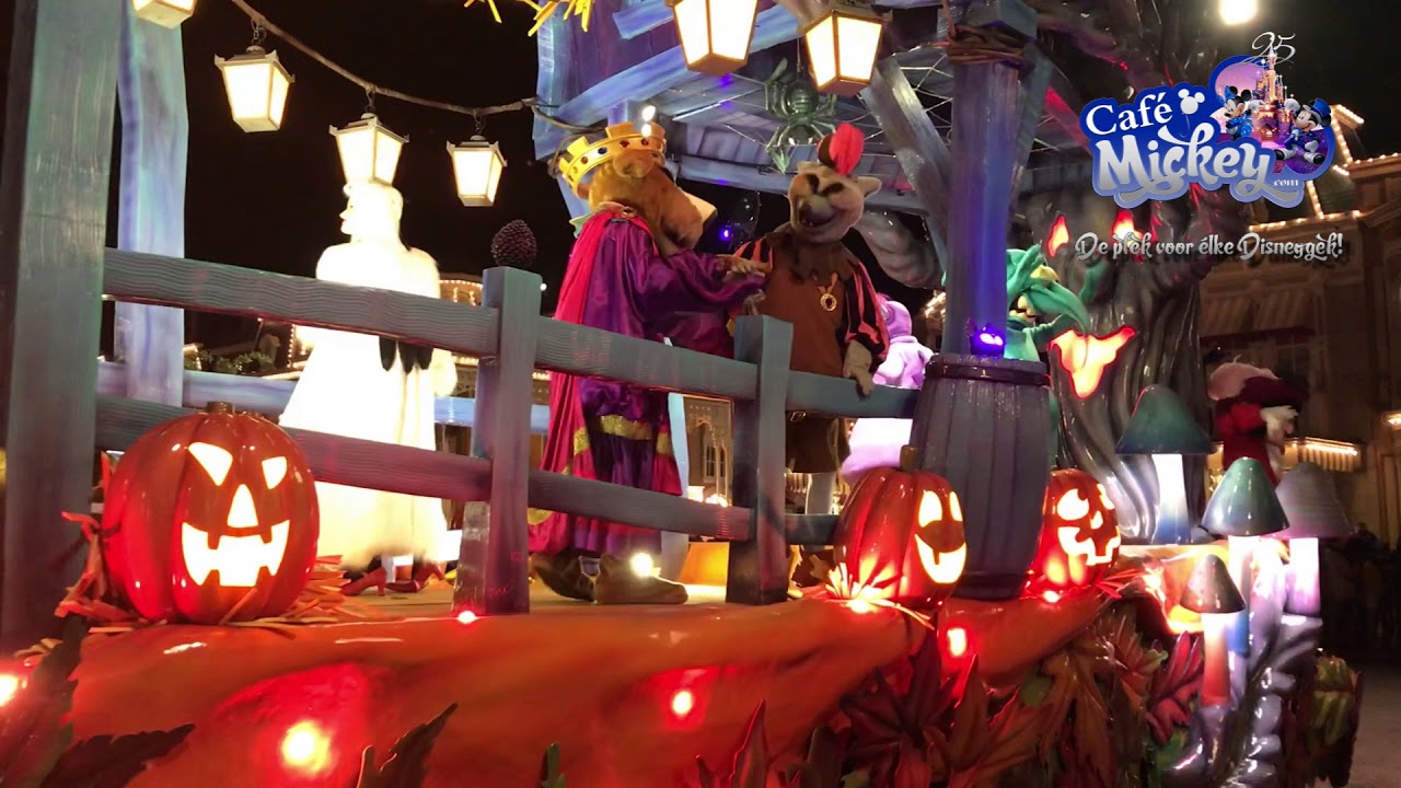 [2017] Disney Villains' Halloween Celebration Parade - Disney's Halloween Party - Disneyland Paris