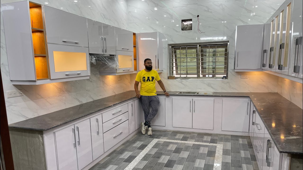 #Modular#High Unit#Trim Edge Finish#AlNoor#Super Gloss#Imported Hardware#Installed Dina#03129507700