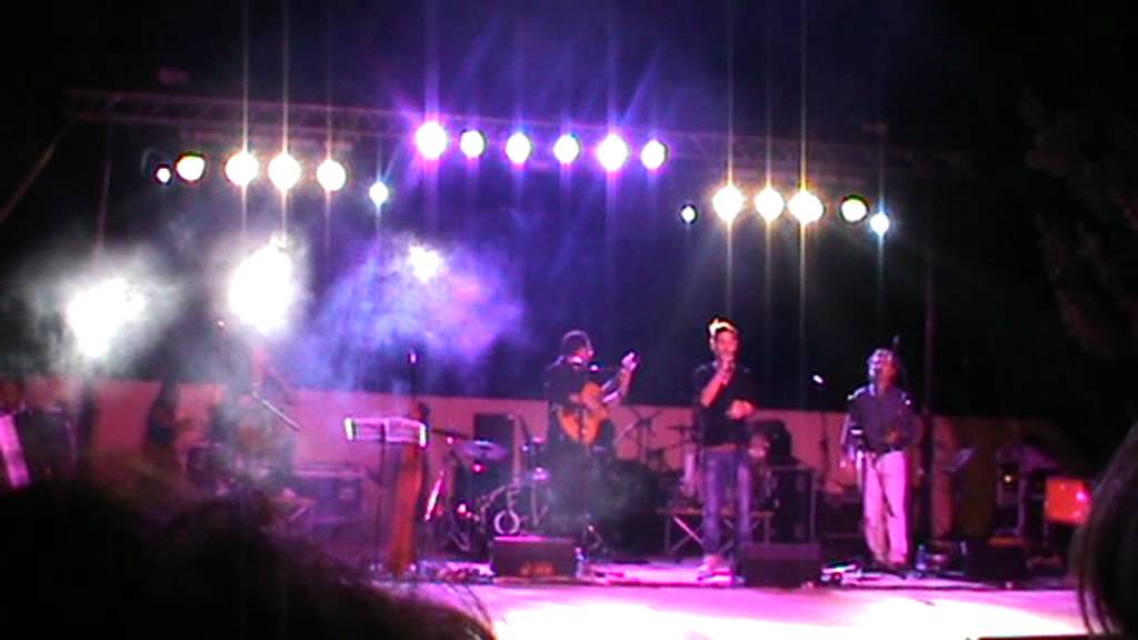 La luna - Petrameridie in concerto alla Notte della Taranta 2012 Sternatia