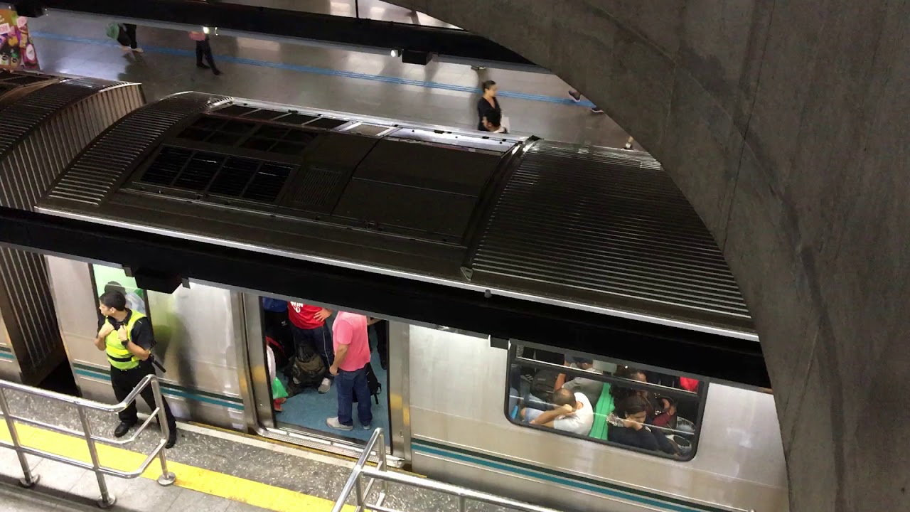 Metrô SP Estação da Sé Horário de Pico