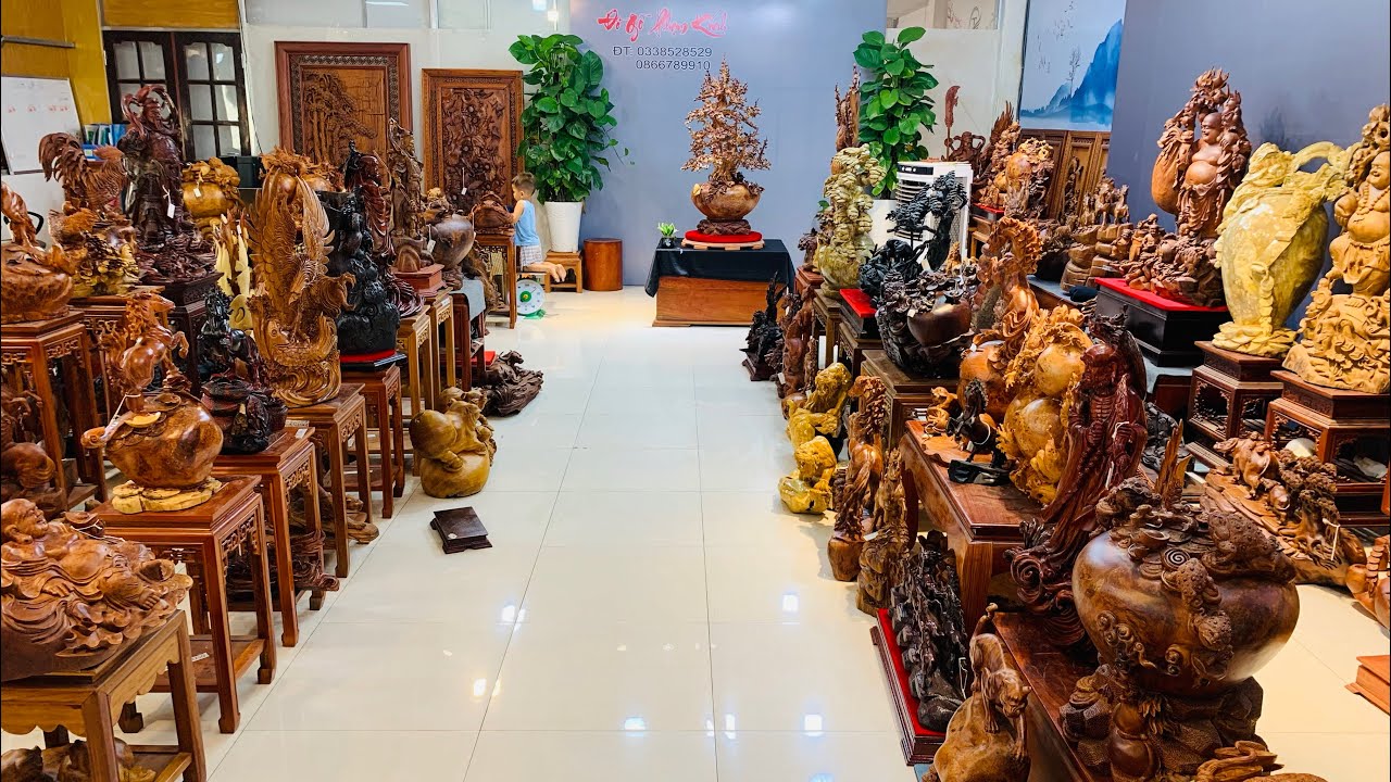 Đột nhập kho hàng tượng gỗ “khủng”tại làng nghề Đông Giao | Đồ Gỗ Phạm Kính 0338528529