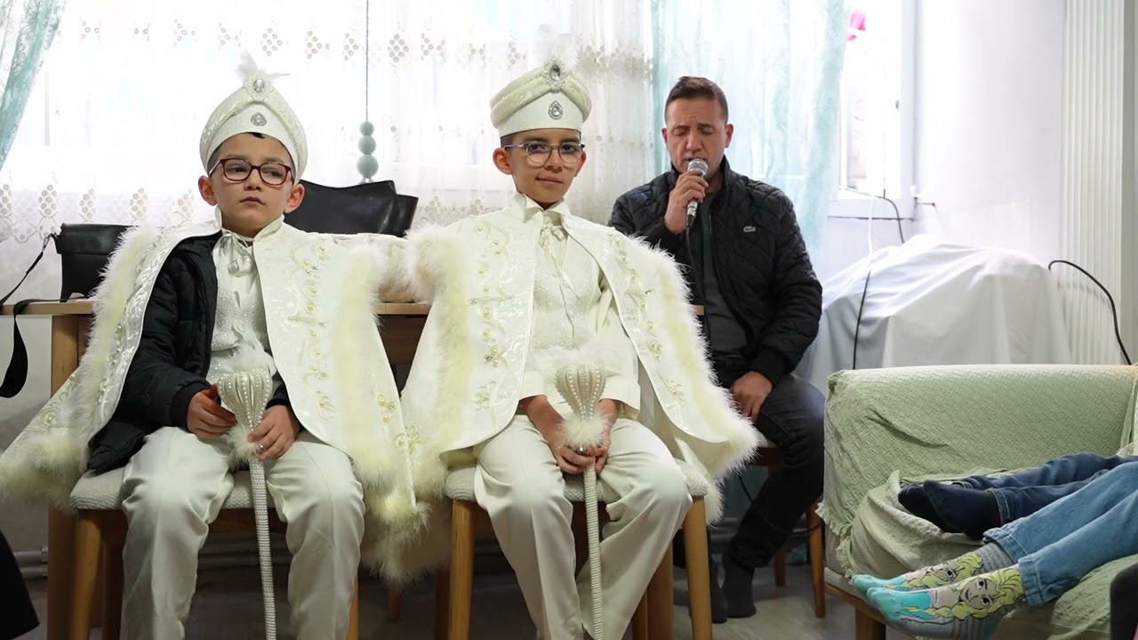 Ömer & Ertuğrul Mevlid i Şerif ( www.sunnetarabasiizmir.com.tr )
