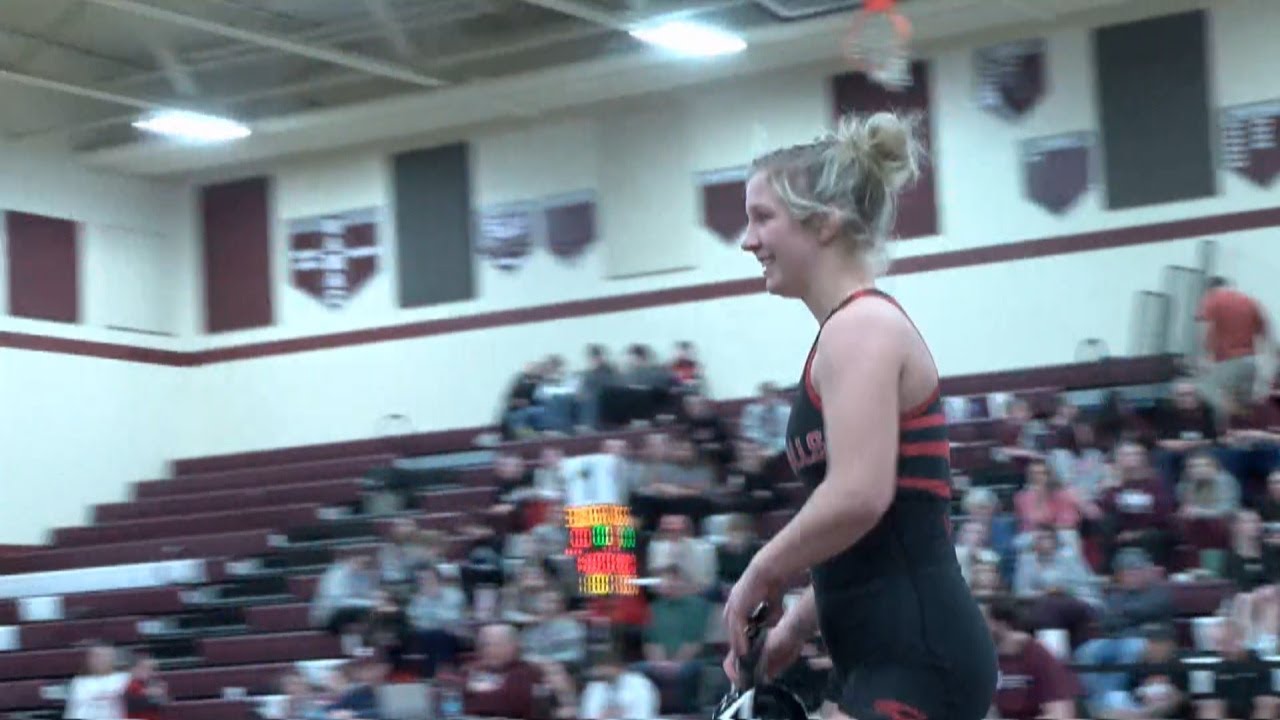 Cedar Falls, Denver shine in girls’ wrestling regionals