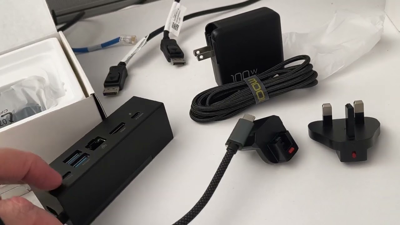 JSAUX 6-in-1 Multifunction Adapter for ROG ALLY, 