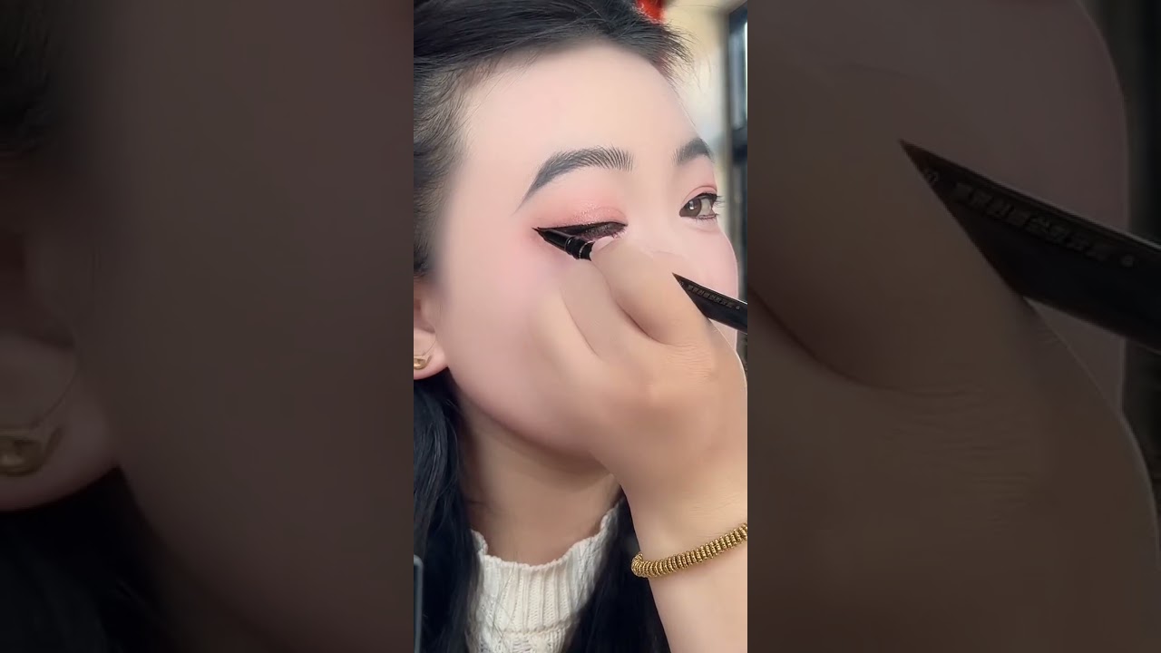#eyelinerpe